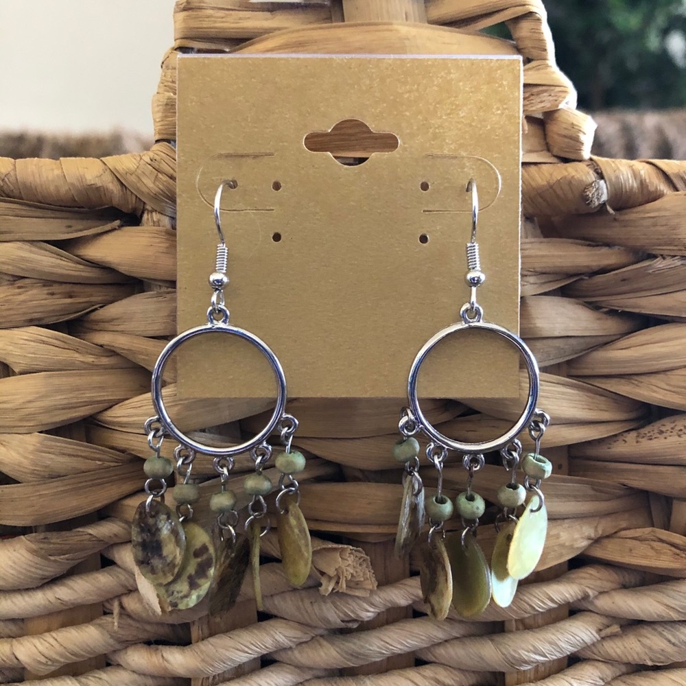 Vintage repurpose natural shell earrings
